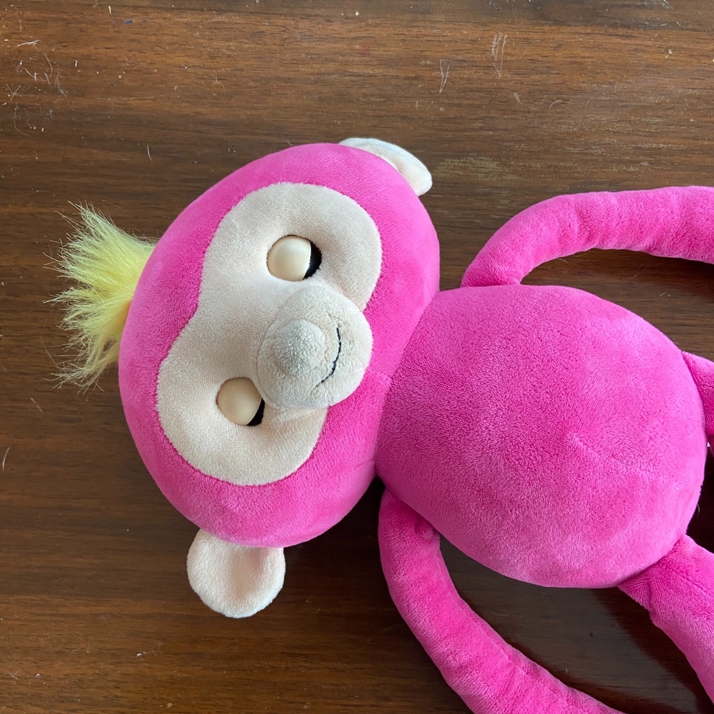 WowWee Fingerlings HUGS - Bella (Pink) Interactive Plush Monkey